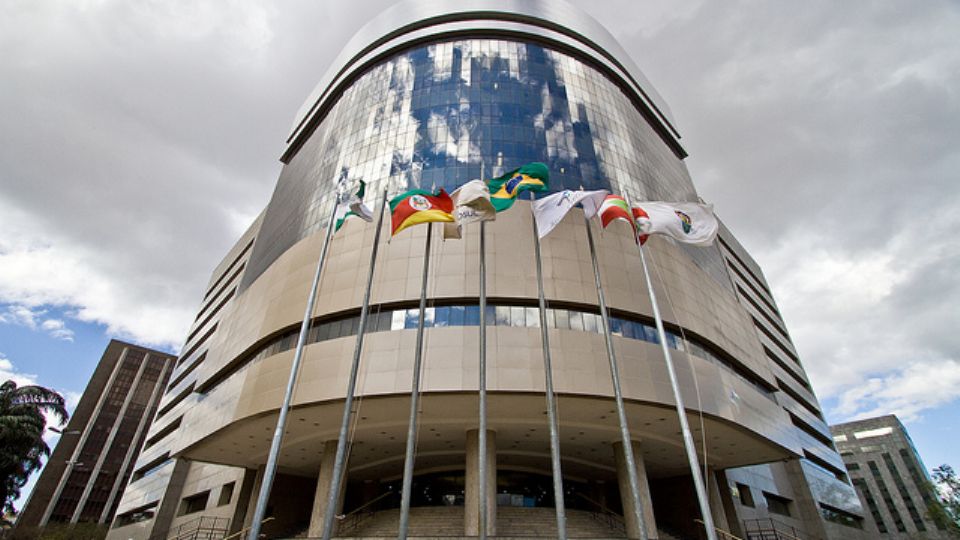 A sede do Tribunal Regional Federal da 4ª Região, em Porto Alegre. Foto: Divulgação/CNJ