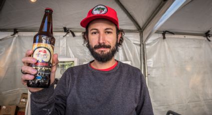 Cerveja Lula Livre é vendida em feira da 17ª Jornada de Agroecologia