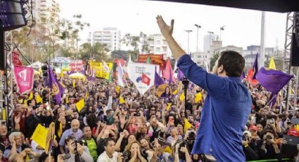 Comício de lançamento da candidatura de Guilherme Boulos lota o Largo da Batata