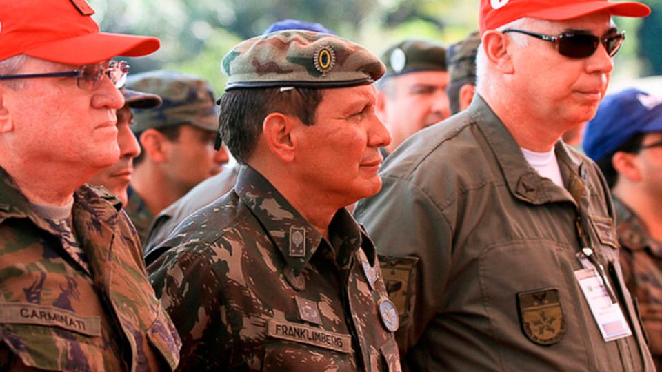 O general da reserva Franklimberg Ribeiro de Freitas (Reprodução)