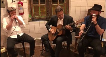 Haddad se junta a banda de rock e faz sucesso em bar de Curitiba após visita a Lula