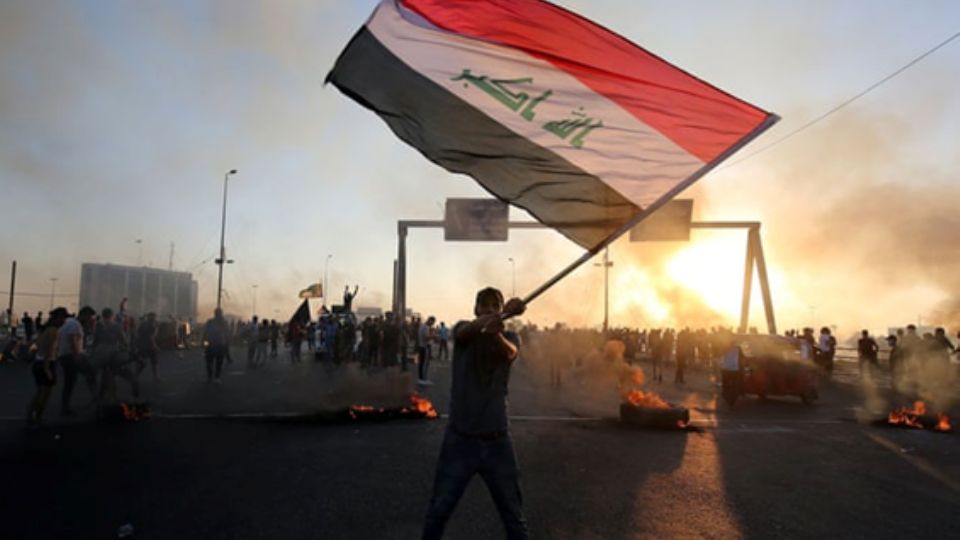 Foto de capa: The Guardian. Ahmad Al-Rubaye/AFP via Getty Images
