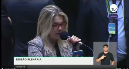 Deputada do partido de Bolsonaro confessa em plenário: “Aqui no PSL tiveram candidatos laranjas”