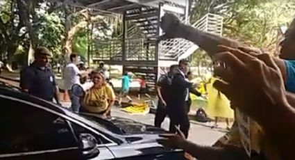 Manifestantes batem em carro de Toffoli aos gritos de “hienas do STF”