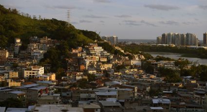 Milícia obriga reabertura de comércio no Rio em meio a pandemia