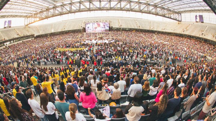 Exclusivo: Igrejas evangélicas pentecostais tiveram boom de crescimento nos governos Lula e Dilma