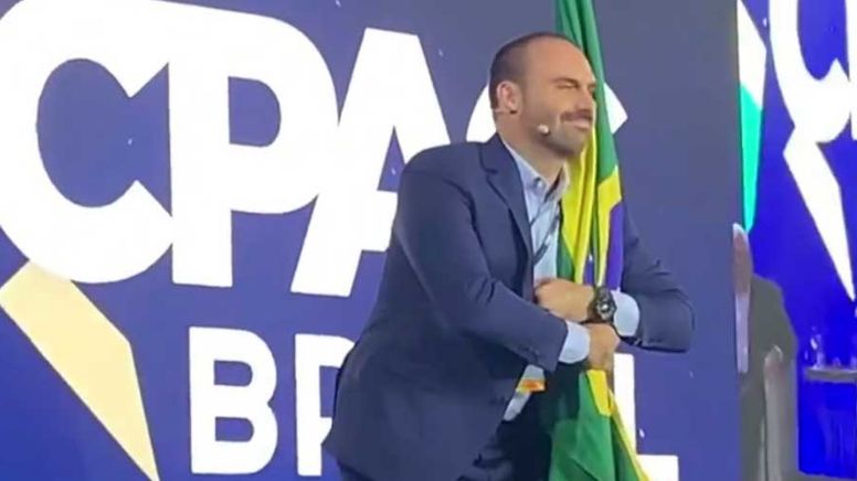 Eduardo deve cair, pelo bem do Brasil