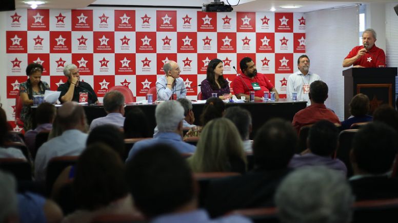 Autocrítica: ela existiu, mas todos se esqueceram. Até o PT