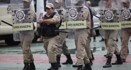 Com mobilização de camelôs, Câmara do Rio adia votação sobre armamento para Guarda Municipal