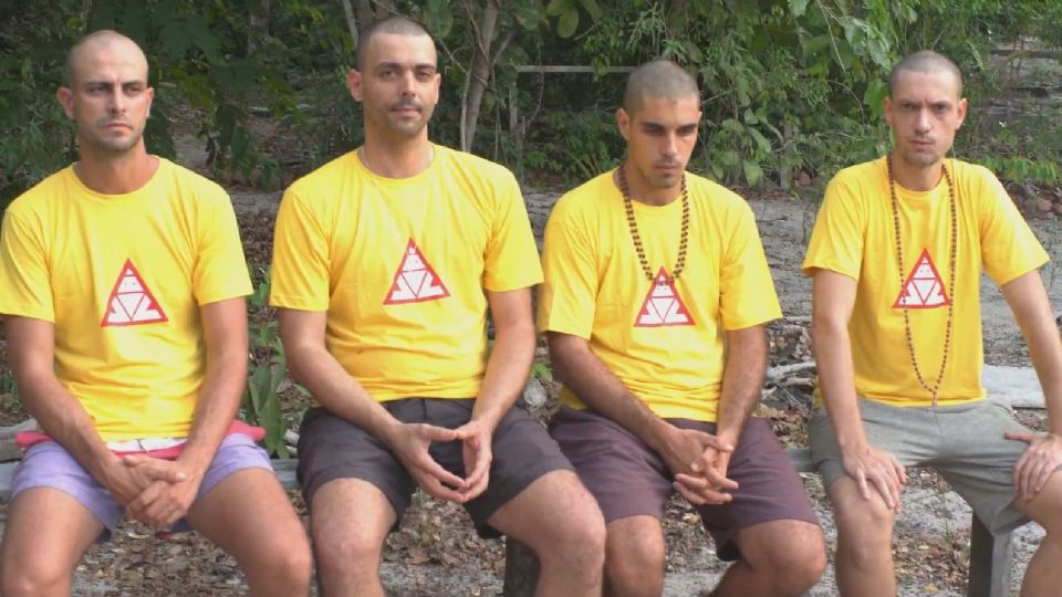Da esquerda para a direita: Marcelo Cwerver, Gustavo Fernandes, João Romano e Daniel Gutierrez, brigadistas de Alter do Chão - Foto: Divulgação