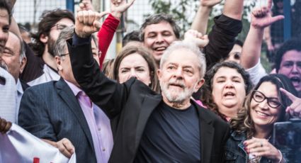 Deputados de Bolsonaro entram com pedido de prisão preventiva de Lula na PGR