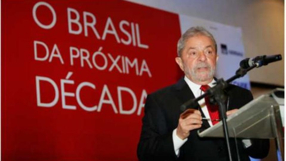 Lula em palestra (Reprodução/Instituto Lula)