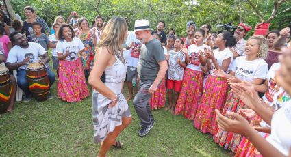 Lula visita quilombo no Rio de Janeiro e dança na roda de jongo; assista