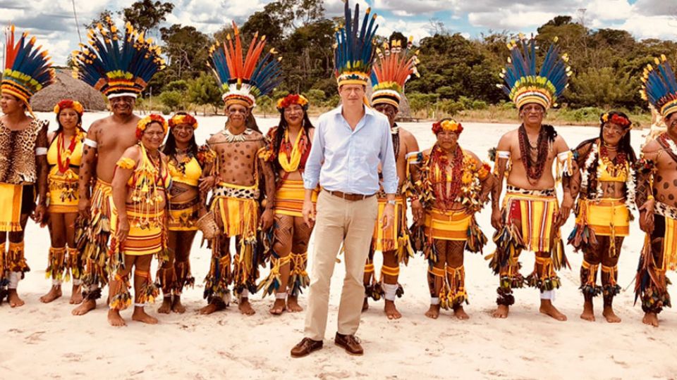 Ricardo Salles, ministro do Meio Ambiente, em aldeia dos Parecis (Reprodução)