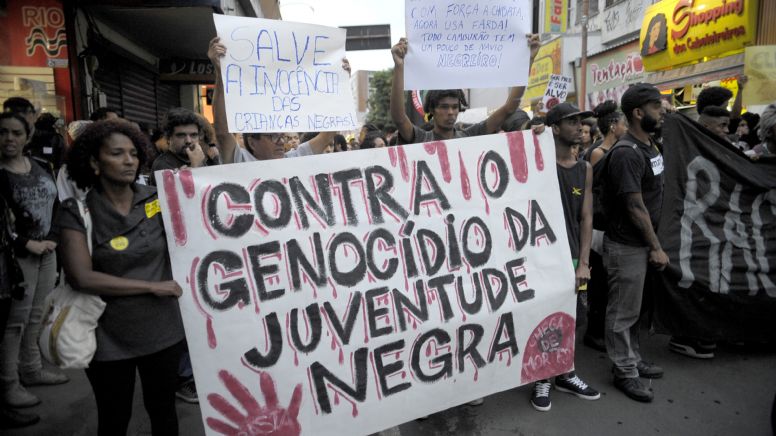 Negras e negros candidatos, plataforma preta e gestão com centralidade periférica
