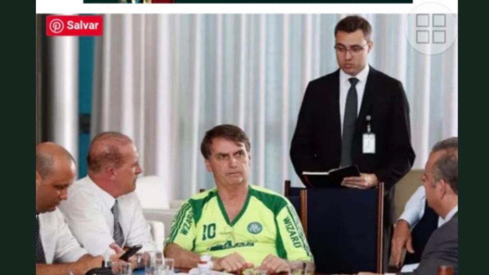 Bolsonaro_Pirataria