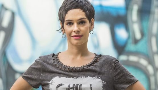 Maria Flor faz post sobre racismo sofrido por namorado: “Jamais entenderei”