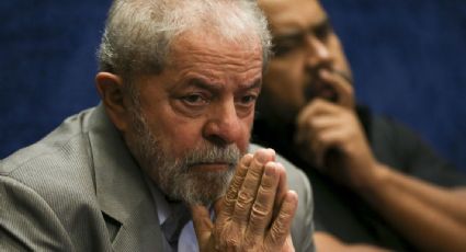 Em nova medida arbitrária, PF limita acesso de advogados a Lula