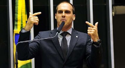 Eduardo Bolsonaro discorda do irmão e acha que Mourão não é o Temer do pai