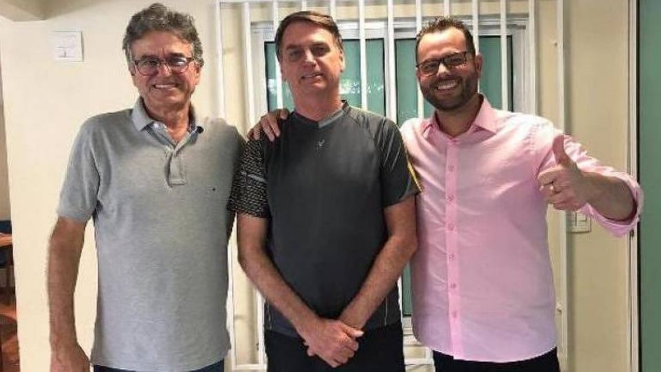 Jorge Seif, Bolsonaro, e Jorge Seif Júnior (Foto: Twitter)