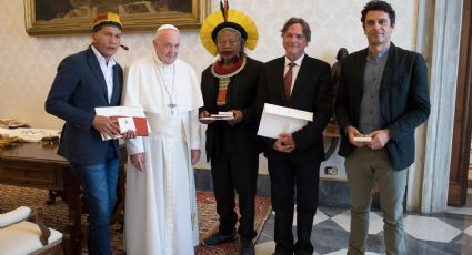 Papa Francisco recebe líder indígena Raoni em defesa da Amazônia