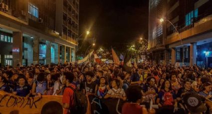 Milhares de estudantes da UFF tomam as ruas de Niterói contra bloqueio de verbas