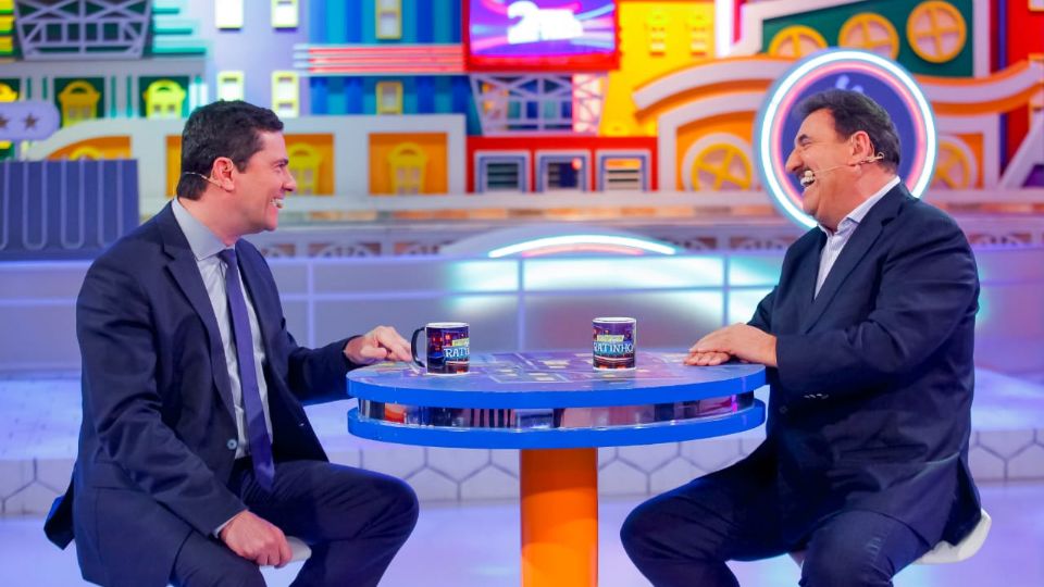 Moro e o apresentador Carlos Massa, o Ratinho (Reprodução/Twitter)