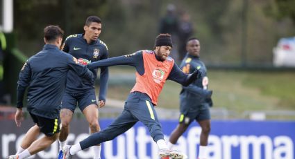 Com lesão no tornozelo, Neymar está fora da Copa América