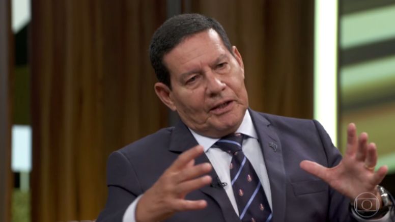 O que podemos encontrar na entrevista de Mourão à Folha?