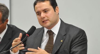 Governador do Alagoas testa positivo para Covid-19 e compartilha exame nas redes