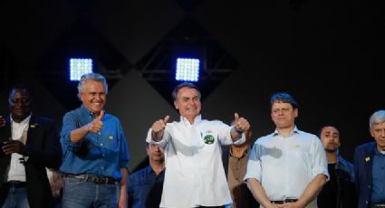 Bolsonaro faz "campanha" em Barretos e assina decreto que flexibiliza rodeios