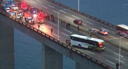 Vídeo: Sniper de Witzel mata homem que fez reféns em ônibus no Rio com arma de brinquedo