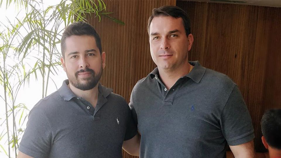Paulo Figueiredo e Flávio Bolsonaro (Reprodução/Facebook)