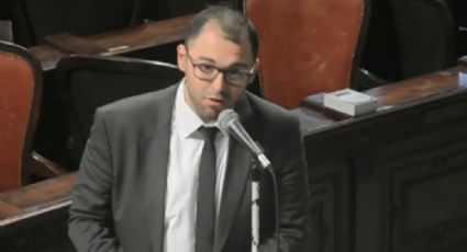 No Rio, deputado do PSL faz discurso contra roupa usada por parlamentar do PSOL