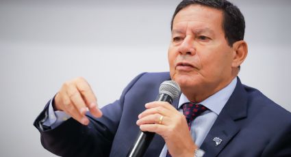 Mourão contesta versão da família sobre assassinato de Ágatha e defende PMs: "É a palavra de um contra o outro"