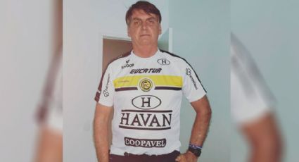 Para se solidarizar com Véio da Havan, Bolsonaro usa camisa com logo de empresa condenada por corrupção