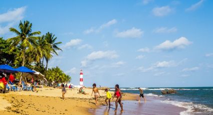 Coronel da PM da Bahia diz que turista "assumiu o risco" de sofrer estupro ao caminhar em praia