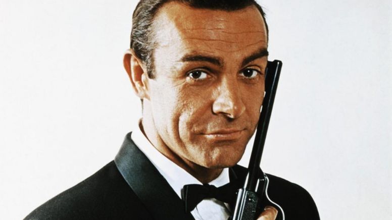 Sean Connery, o primeiro James Bond, morre aos 90 anos