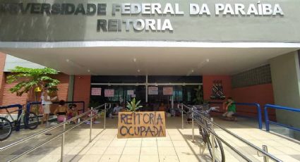 Estudantes ocupam reitoria da UFPB contra reitor nomeado por Bolsonaro