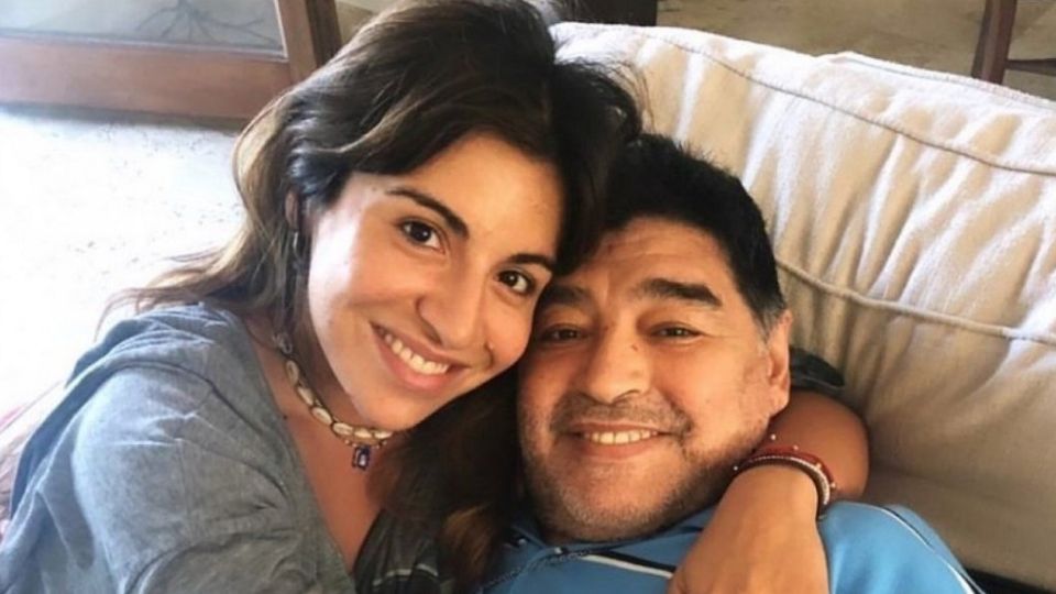 Gianinna e Diego Maradona - Foto: Reprodução/Twitter