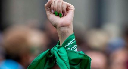 Aprovação no Senado torna lei projeto que legaliza o aborto na Argentina