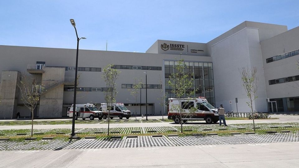 Fachada do Centro Médico Adolfo López Mateos, na cidade de Toluca (foto: Facebook)