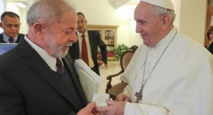 Lula presenteia o Papa com foto de indígena e recebe rosário abençoado