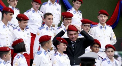 Bolsonaro quer reabrir escolas militares no DF