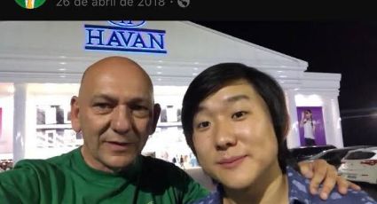 Véio da Havan vai parar nos TTs com foto ao lado de Pyong, assediador do BBB