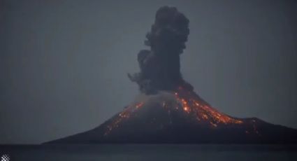 Vídeo: Vulcão Krakatoa, que provocou tsunami em 2018, entra em erupção novamente na Indonésia