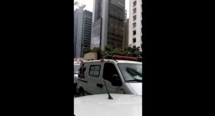 Carreata bolsonarista prejudica tráfego de ambulâncias na Avenida Paulista