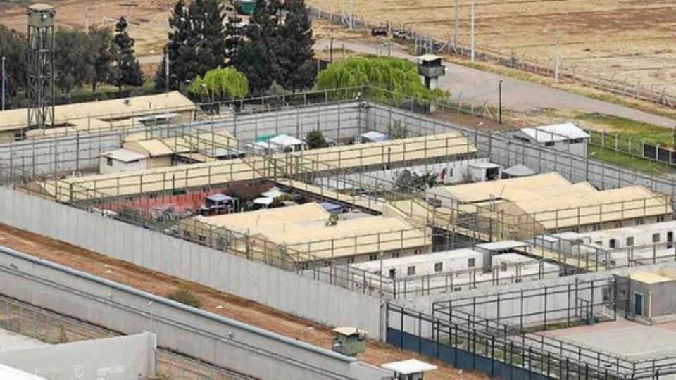 Penitenciária de Punta Peuco, onde estão os condenados por crimes da ditadura chilena (foto: TVN Chile)