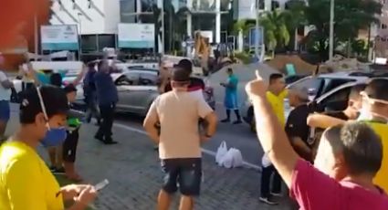 Bolsonaristas fazem carreata da morte em Fortaleza e são dispersados pela PM