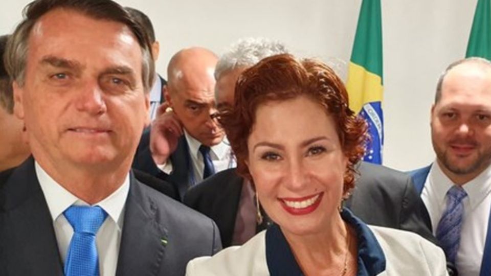 Bolsonaro e Carla Zambelli (Reprodução)